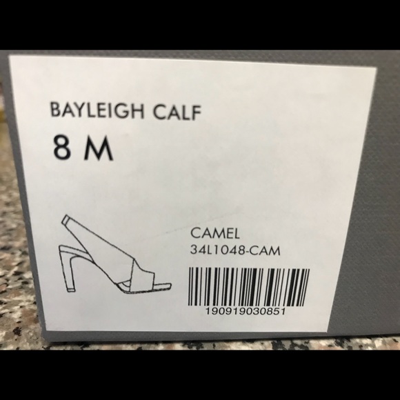 Aquatalia Bayleigh Calf in Camel NIB - Picture 3 of 4